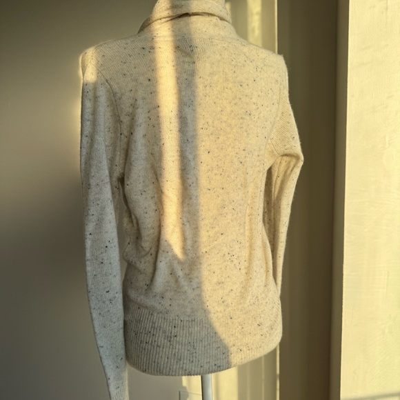 Ann Taylor Cashmere Shawl Collar Wrap Sweater Speckled Cream Small - Picture 7 of 12